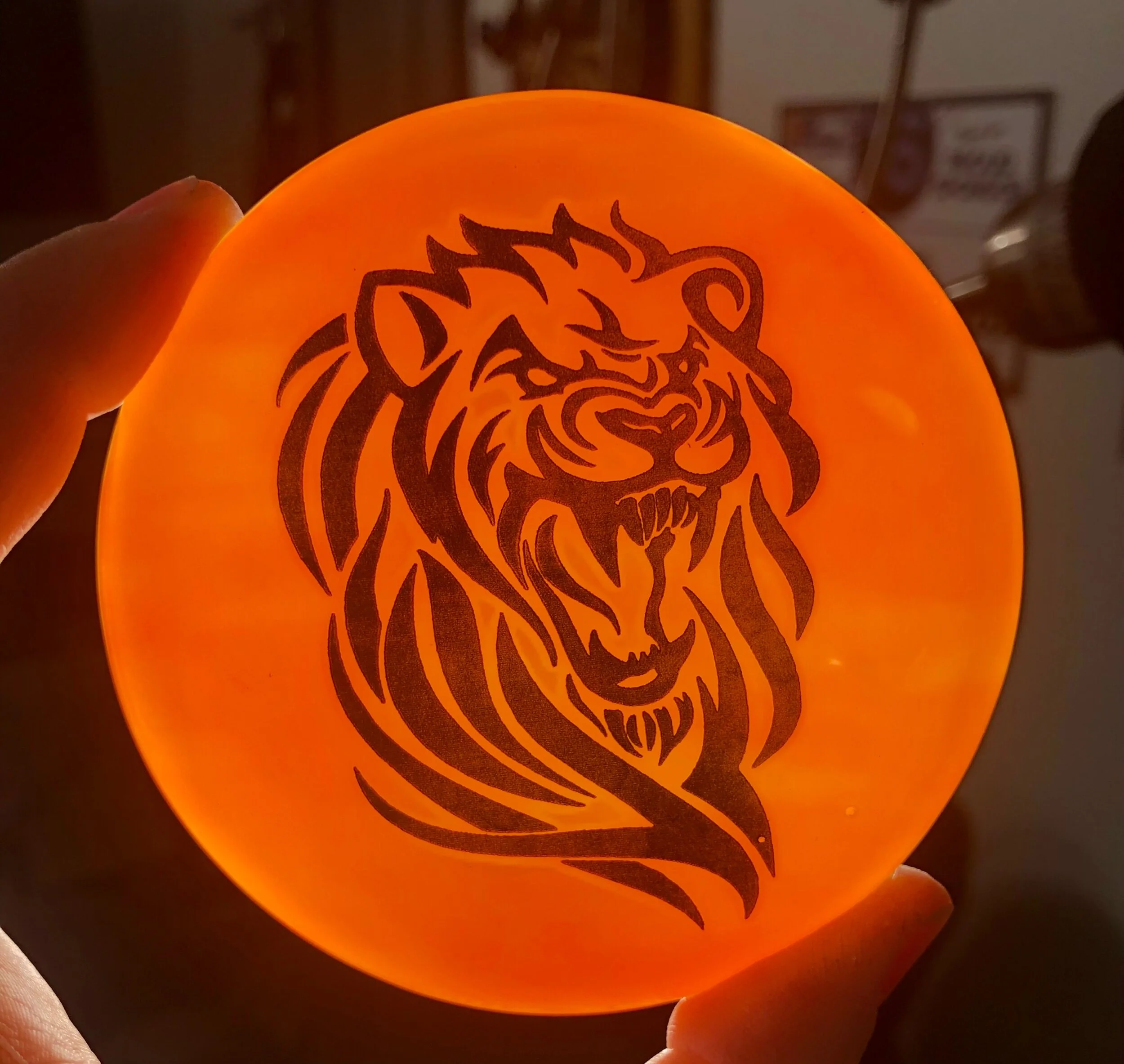 19800385-419F-46D9-81EC-B1F7FF504702