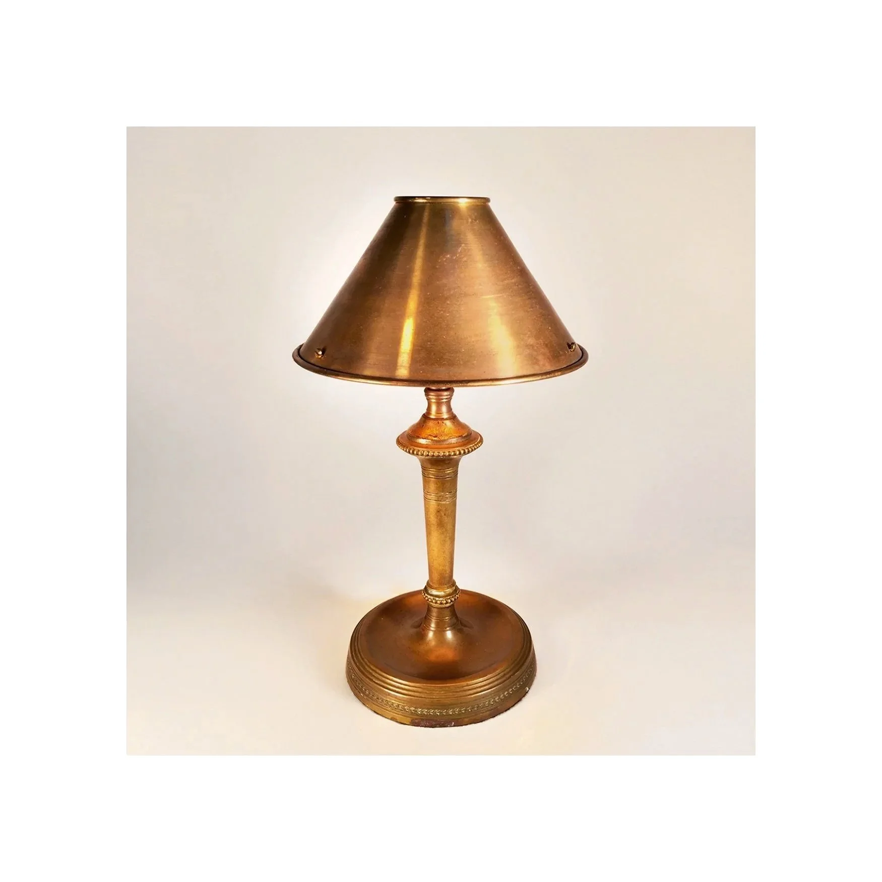 Brass+table+lamp.jpg