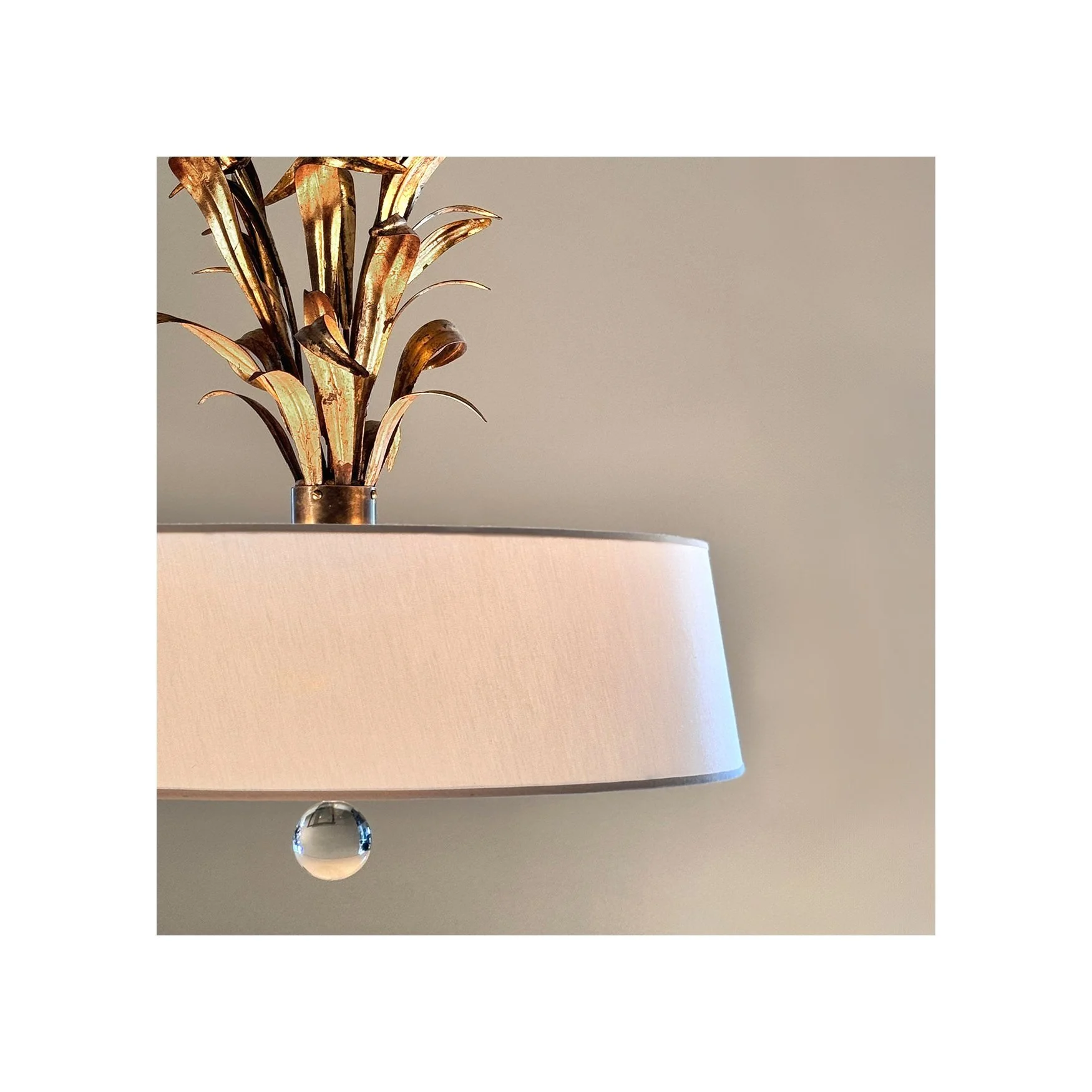 Gilded Tulips Pendant Light No.009P