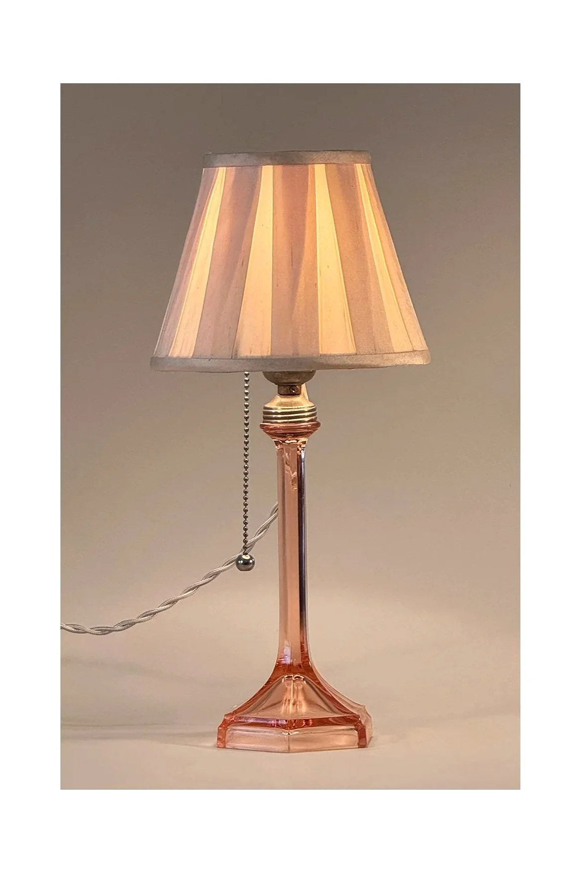 Pink Glass Boudoir Table Light No.03T