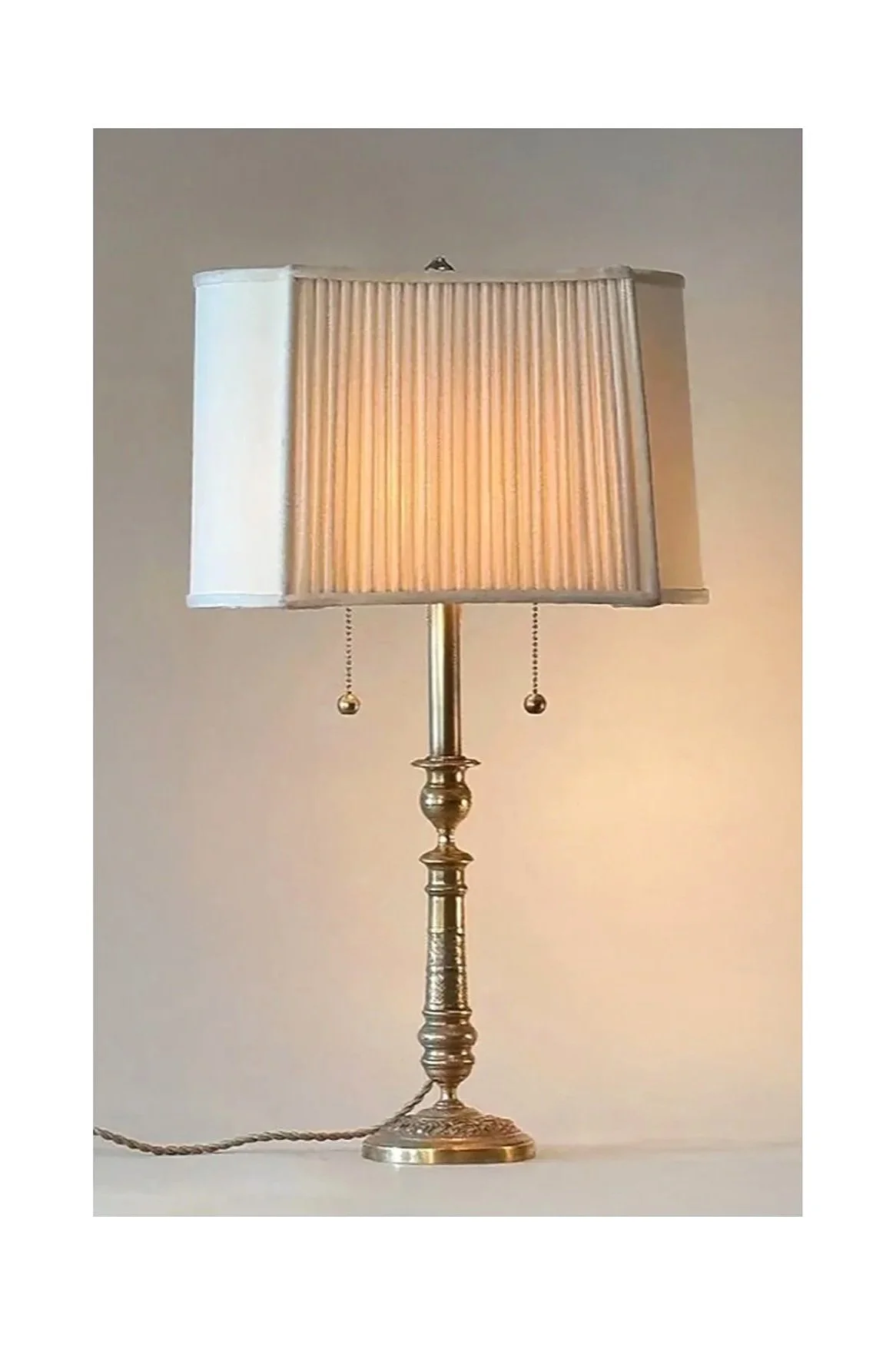 Park Avenue Lady Table Lamp No.20T