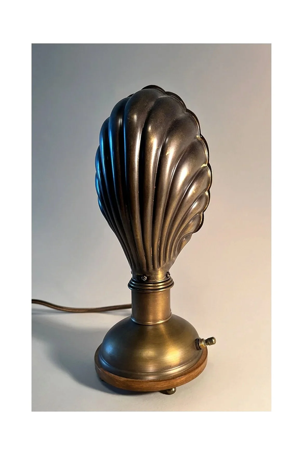 Footlight Lamps No.24T