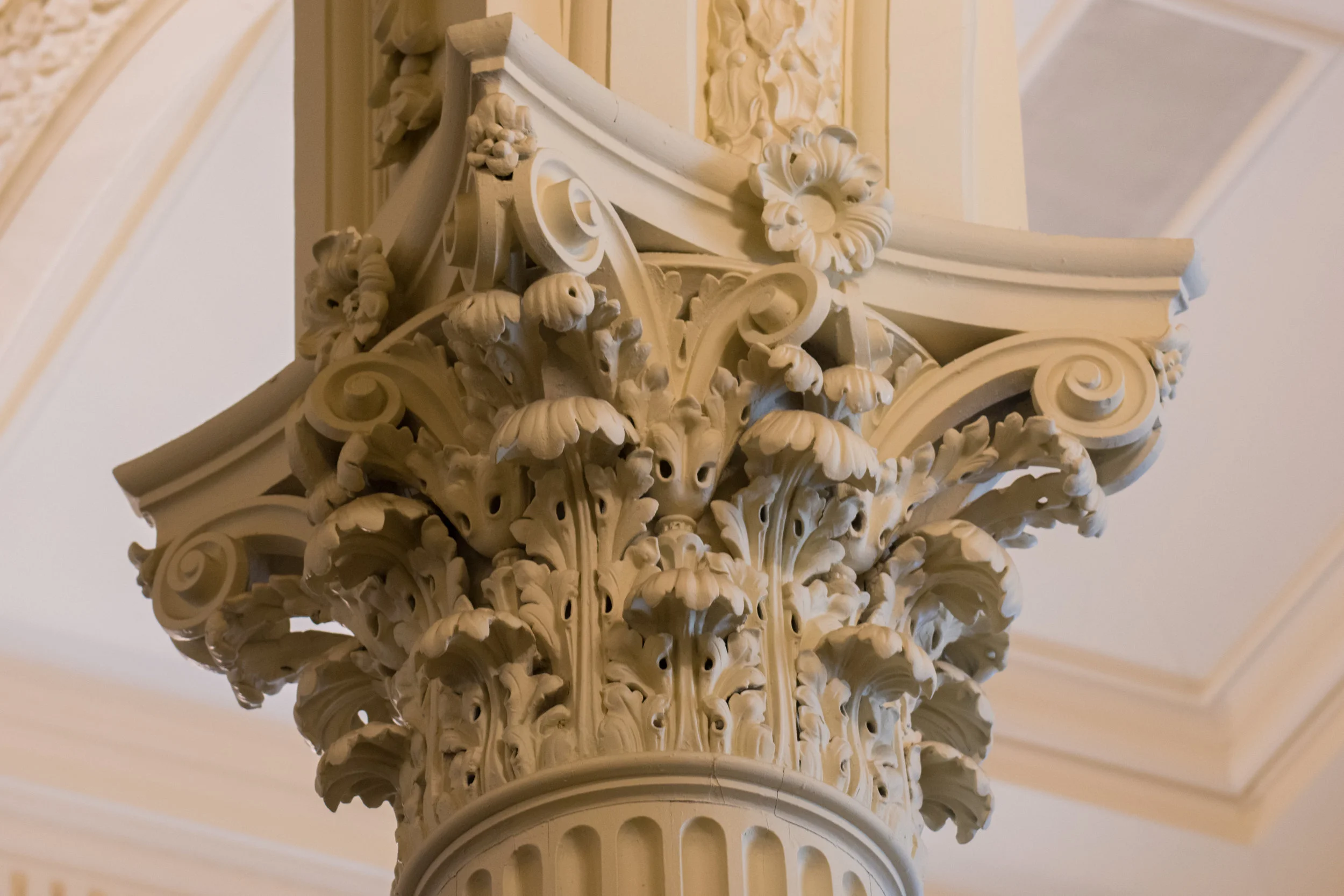 corinthian pillar.jpeg