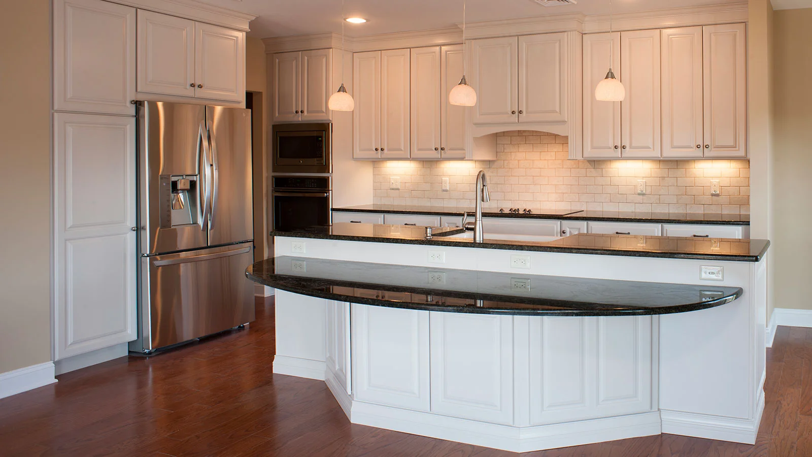 Magnolia-Place-Kitchen.jpg