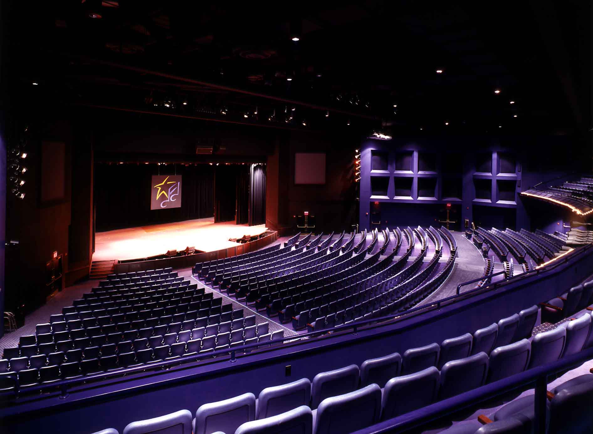   Entertaining Spaces    Check out American Music Theater  