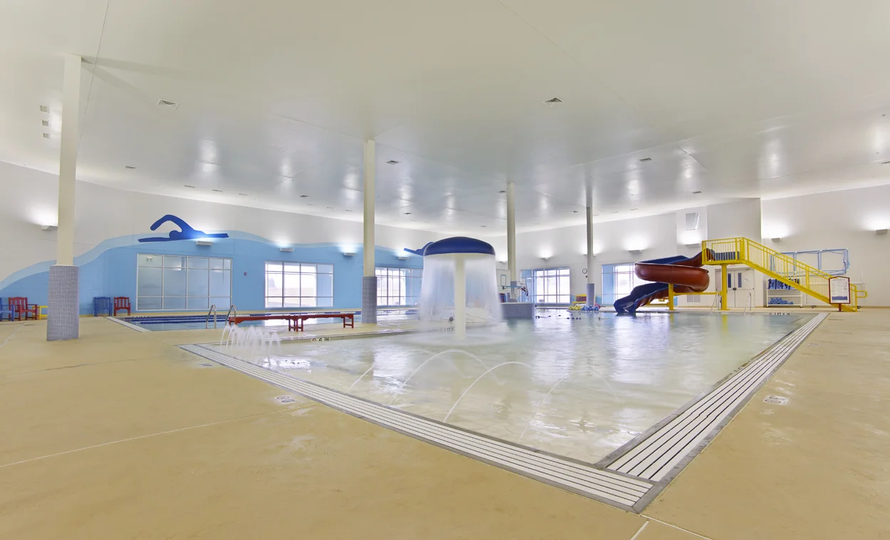 Pool-15B.jpg