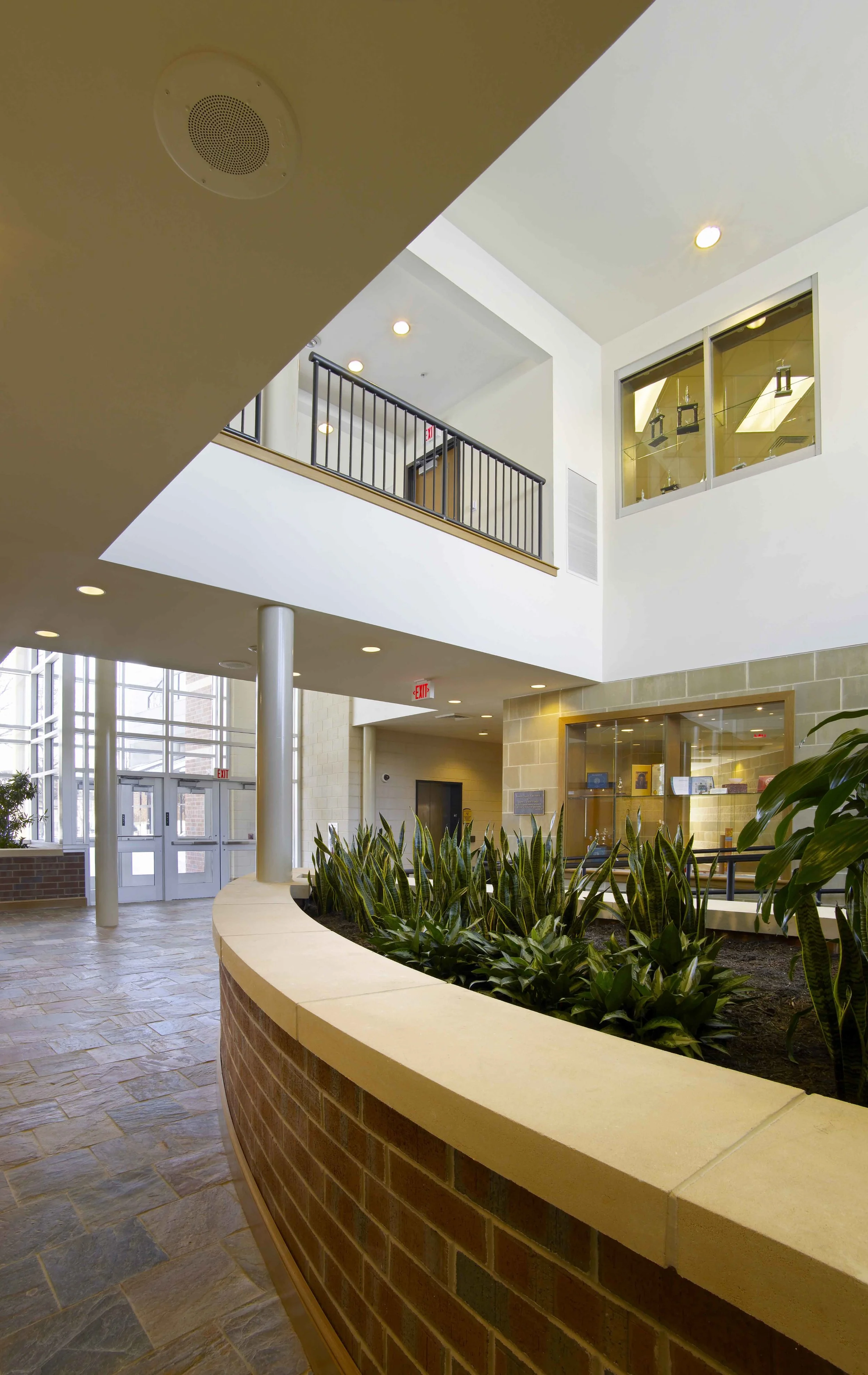 Atrium05-2B.jpg