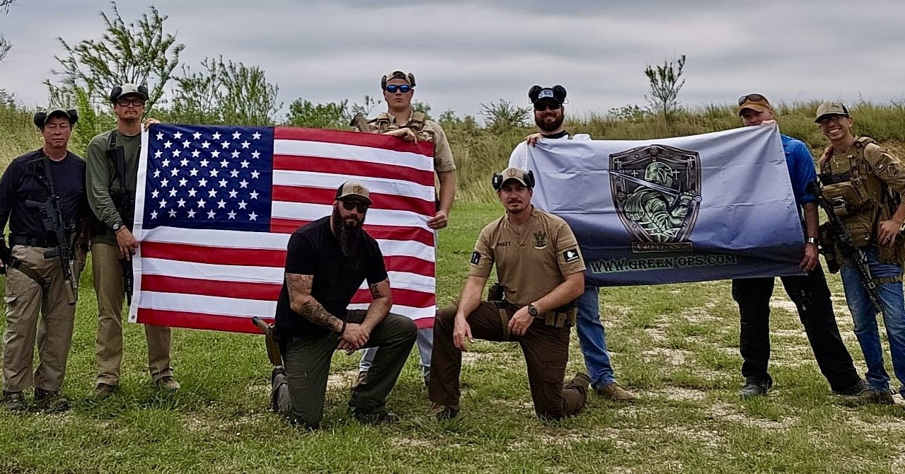 Defensive Carbine II 📍San Antonio, TX at RDI Range in the books 🇺🇸 A great group of students showed up, put in the work and crushed it 🔥Thank you to everyone who came out, huge thank you to Green Ops instructor @mcguire_thewayforward and AI @grnd