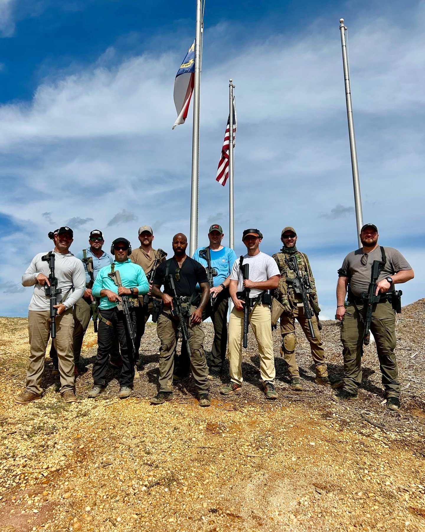 Applied Carbine Fundamentals📍Dunn, NC (Raleigh area) — in the books! 🇺🇸
Students showed up ready to grind, and they delivered. From movement drills to accuracy under pressure, each shooter pushed their limits and walked away sharper, faster,