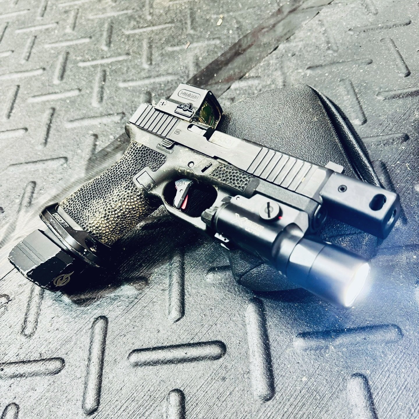 Dirty. Gritty. Victorious. This beast just took 1st place 🥇in the Men’s Tactical Division at @thetacticalgames this past weekend. Built and driven by @zw_performance
Join us THIS SATURDAY for Defensive Low Light Pistol Skills. This 8-hour co