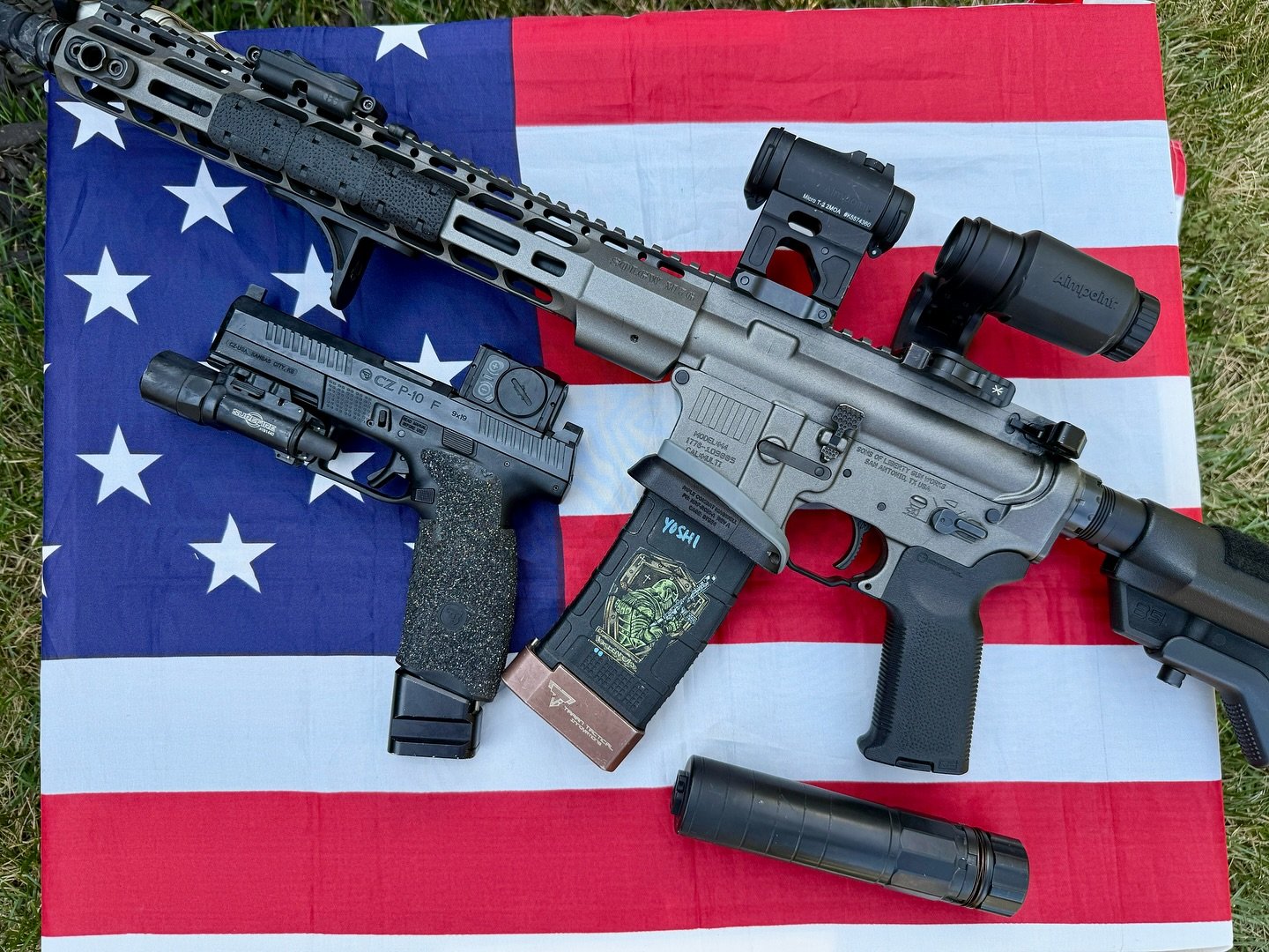As we fire up the grills and get ready for fireworks, let’s take a moment to honor what this day truly stands for. On July 4th, 1776, the thirteen American colonies boldly declared their independence from British rule with the signing of the De