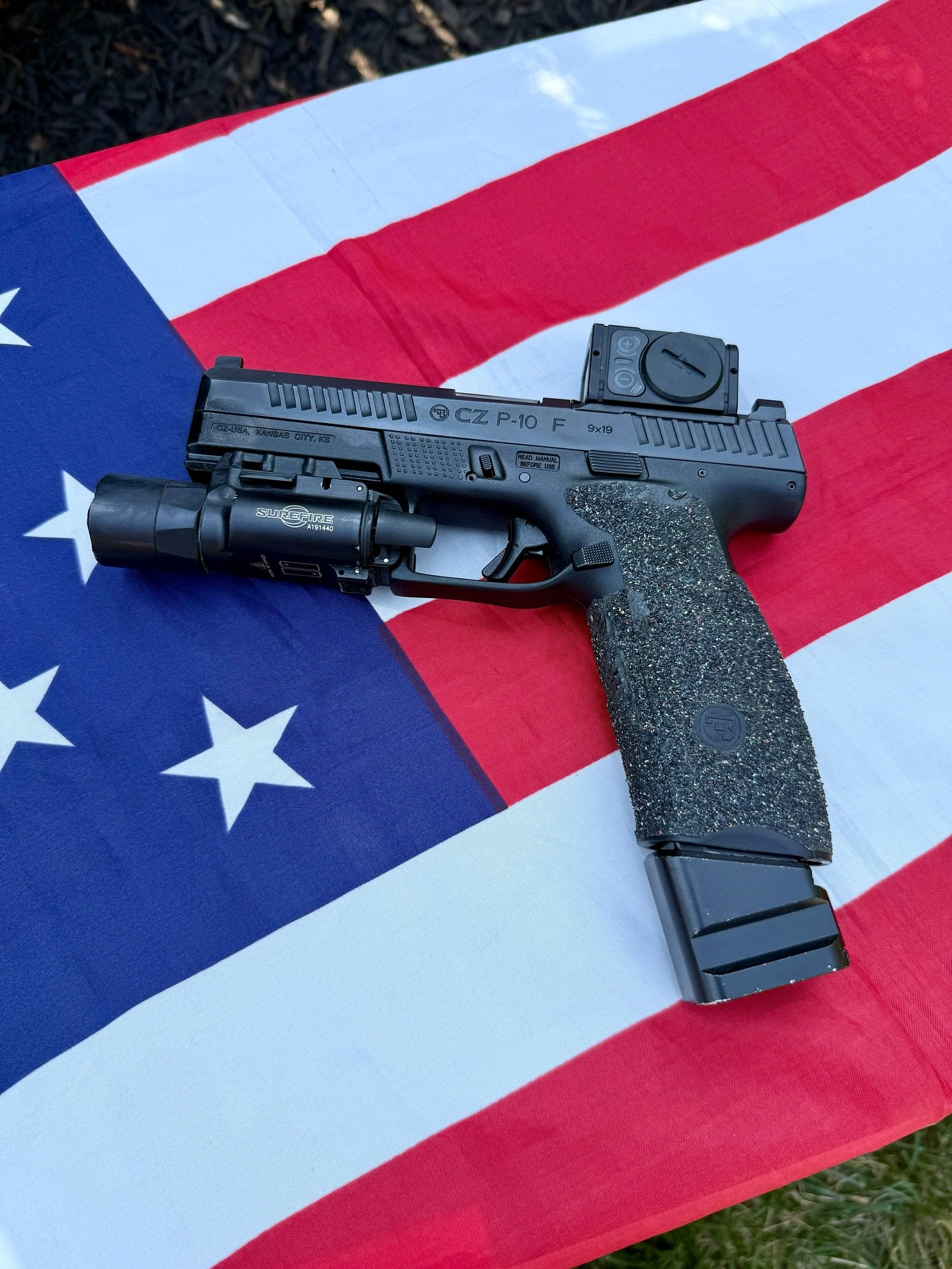 More freedom incoming 🇺🇸
Celebrating Independence Day with two full pistol classes this weekend. Let freedom ring—loud and accurate.
📸 @aimpointusa @green_ops_yoshi
#July4th #FreedomWeekend #PistolTraining #GreenOps #LetFreedomRing #2A #T