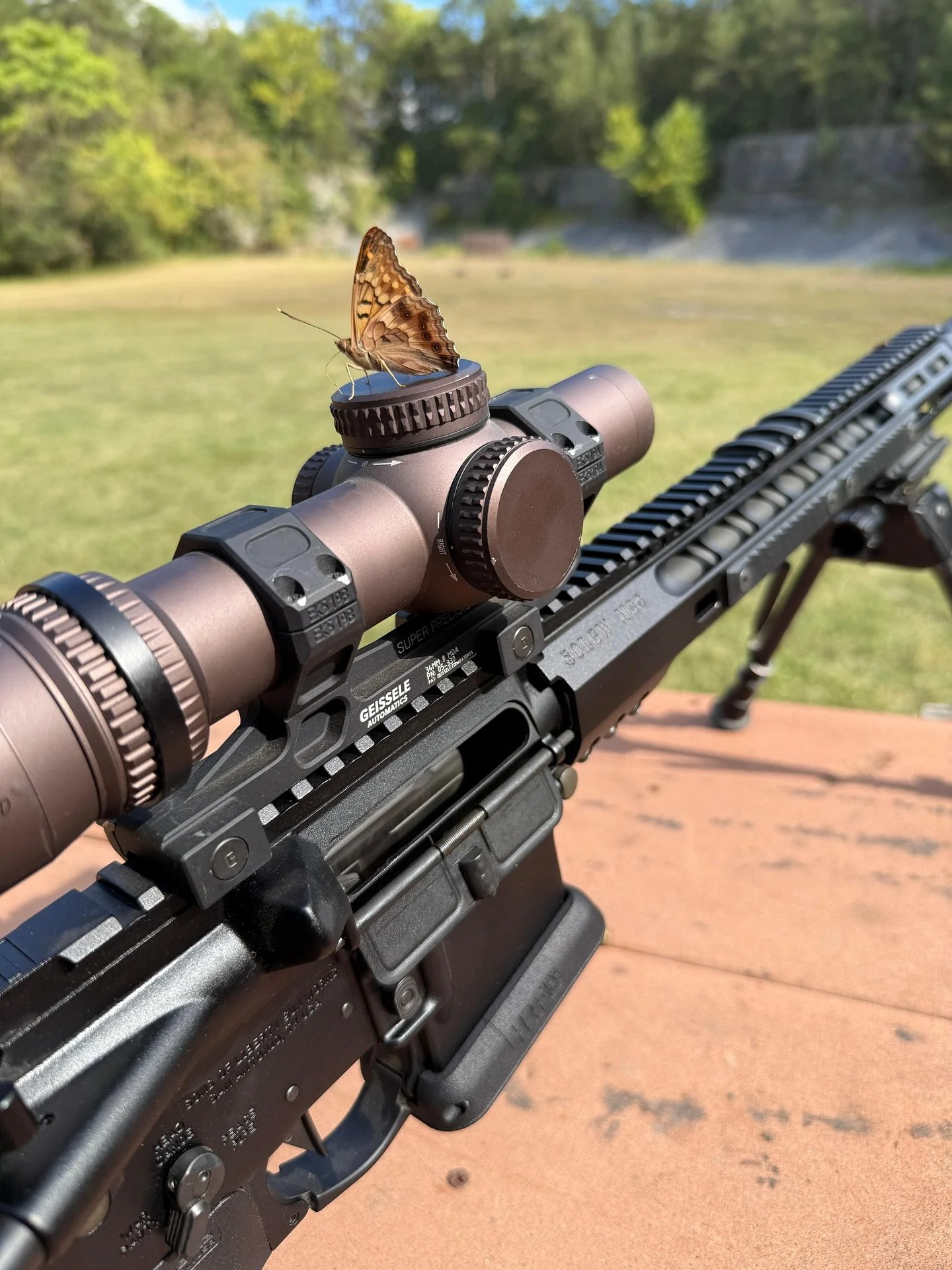 π² Weekend reset: steel ringing, woods calm, and even a butterfly certified the setup. π¦
Running the @sonsoflibertygw 16” precision barrel with the @griffin_armament Explorr — 55gr FMJ making 300yd steel feel like second nature. π₯. Wh