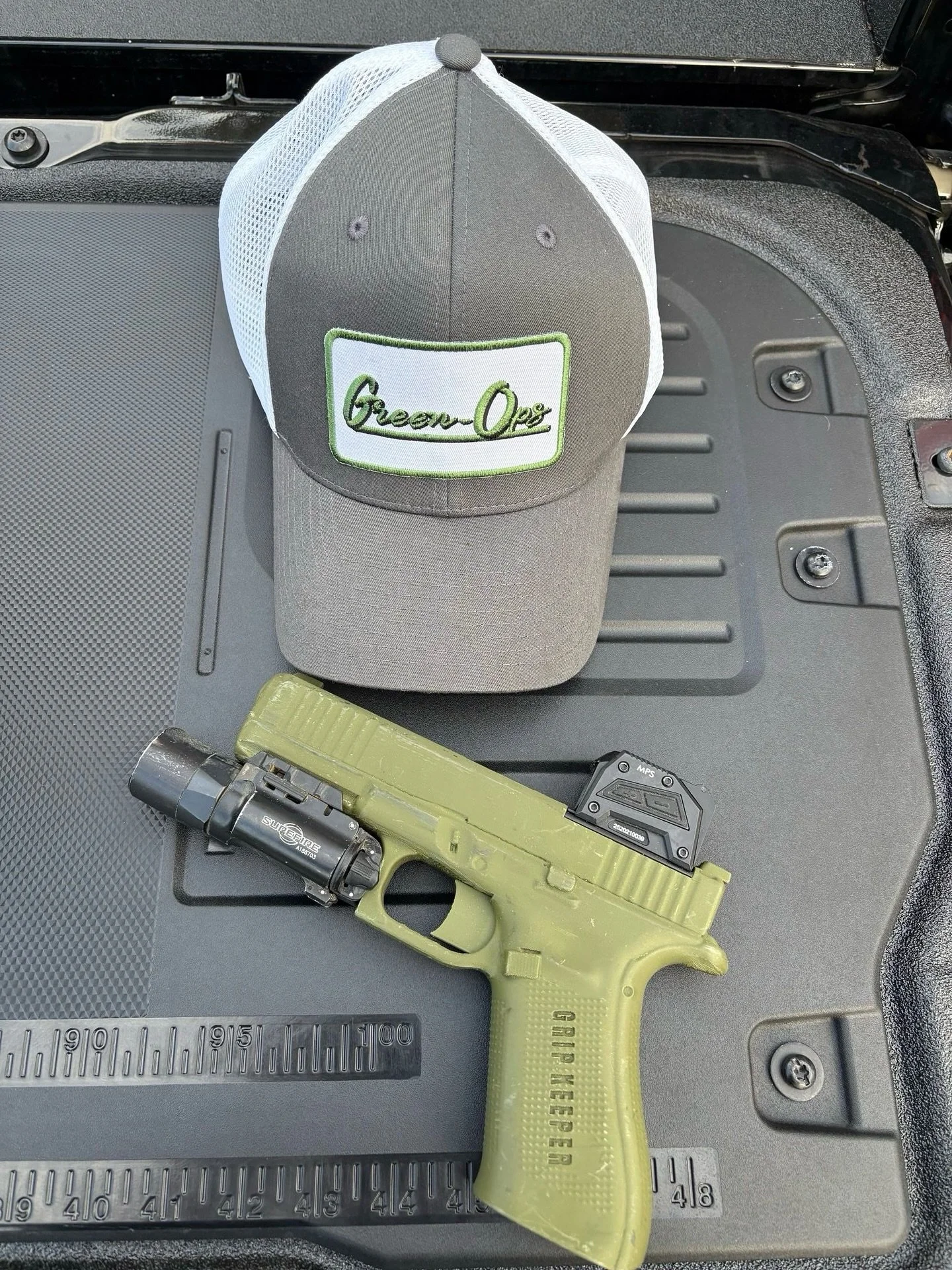 Range day, Sold out. Advanced Pistol Fundamentals π Culpeper, VA. Tools laid out — Targets up. π More to follow
πΈ @green_ops_fred @multitaskertools @aimpointusa