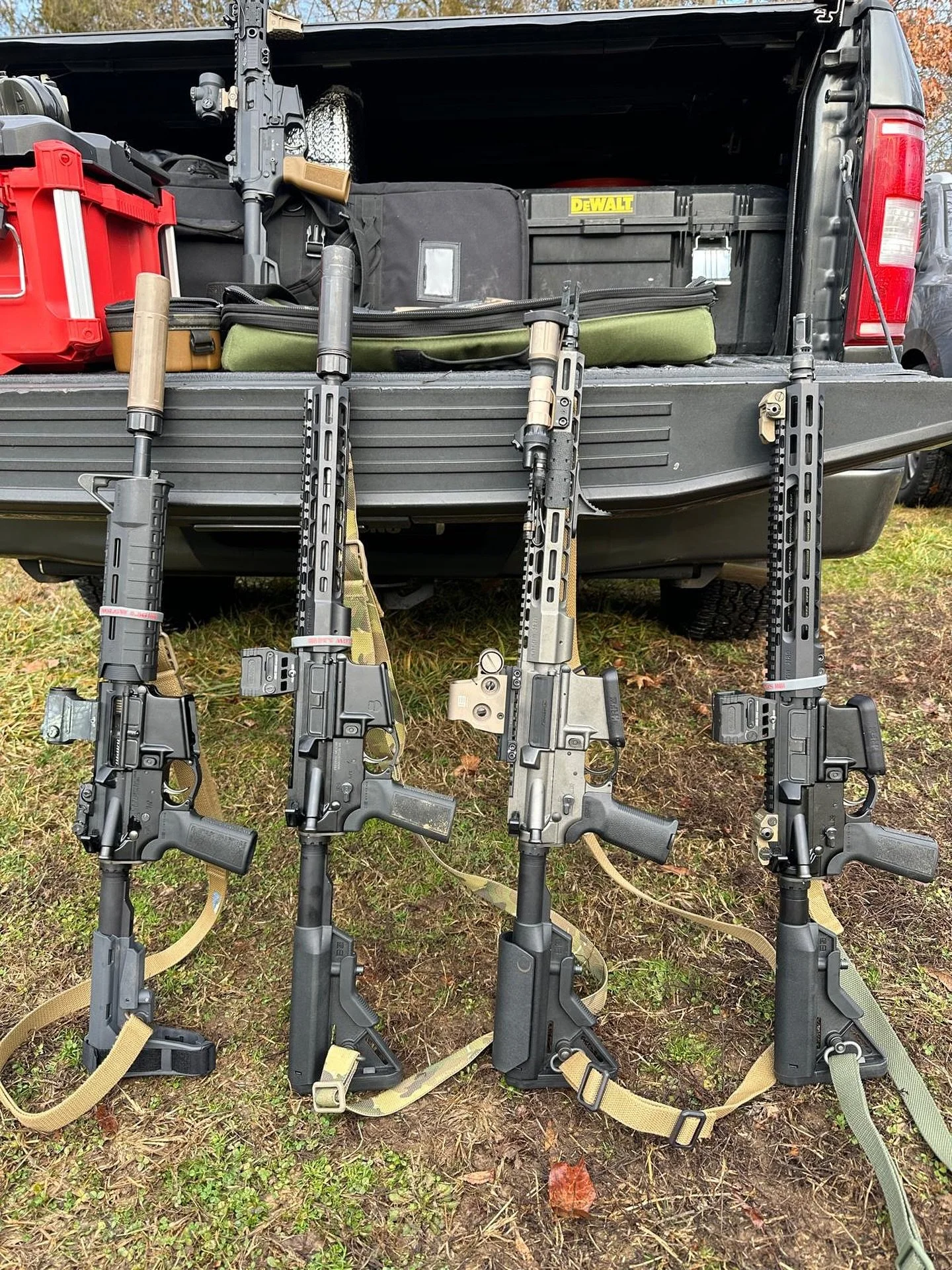 Four rifles. One creed &mdash; Sons of Liberty ⚔️💥 Every build here is a fighter &mdash; forged to run hard, shoot straight, and never quit.

Liberty doesn&rsquo;t whisper &mdash; it roars in 5.56. ⚡
@sonsoflibertygw 

#GreenOps #SonsOfLibertyGunWor