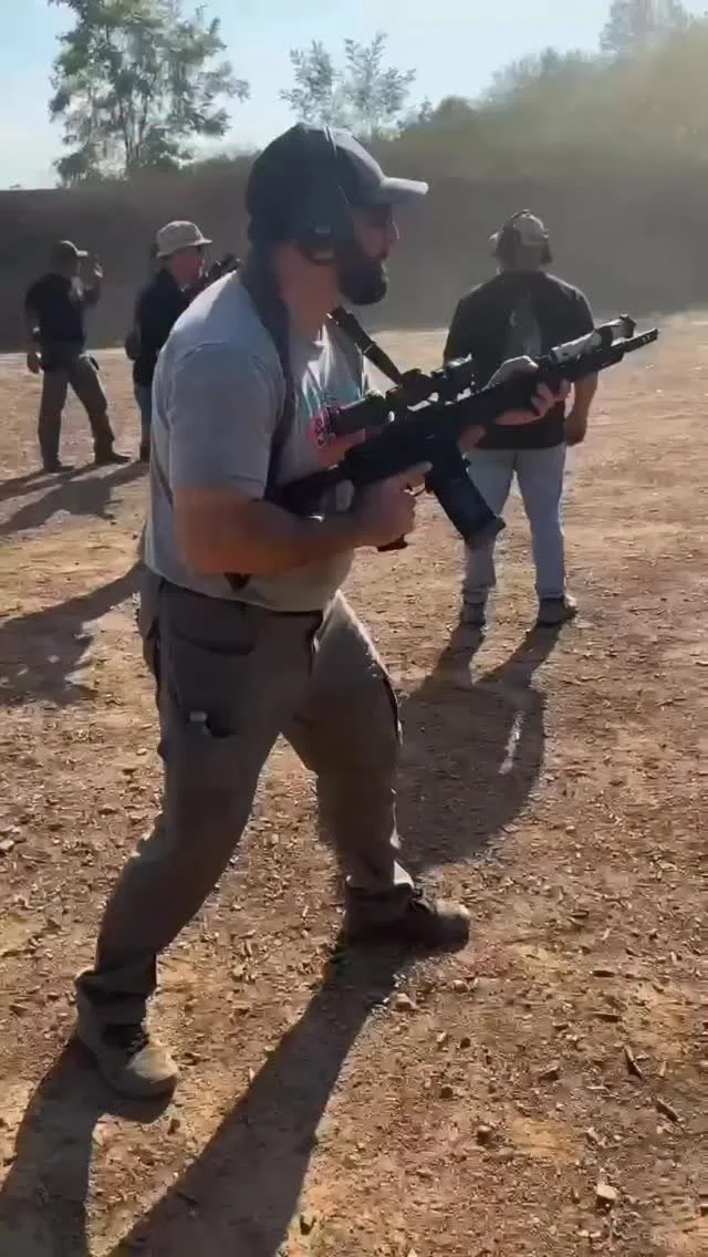 Only 2 slots left π Low Power Variable Optic (LPVO)β‘οΈ
π
 Nov 22–23, 2025
π Echo Valley Training Center — High View, WV @echovalleytc 
πTwo days. Sixteen hours. We’ll hammer fast transitions, force-pace mid-range shots, and run