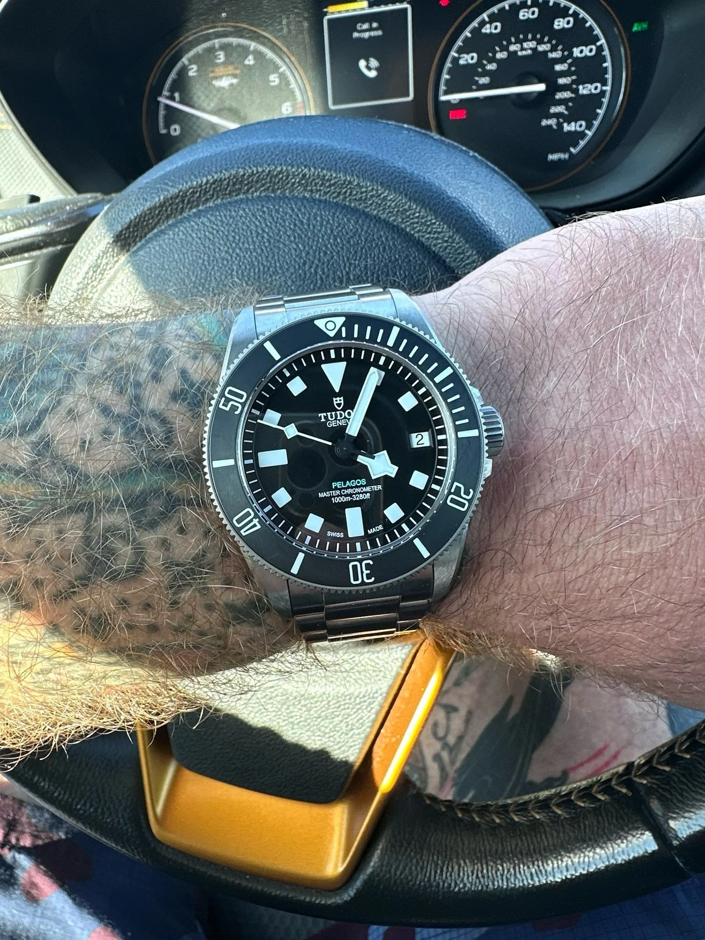 Sunday drive to the range &mdash; Precision starts before the first shot. 
Tudor Pelagos x Green Ops 🖤 Keeping time in style. ⌚️

https://www.green-ops.com/schedule-registration

#SundayStyle #TudorPelagos #RangeDay
#GreenOps #TudorPelagos #SundayDi