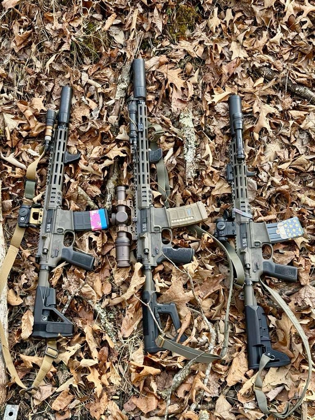 Just out here doing community service&mdash;fixing your Monday feed.
@sonsoflibertygw MK1s + @griffin_armament cans + @aimpointusa &hellip;..therapy for the soul.

#GreenOps #SOLGW #SonsOfLibertyGunWorks #GriffinArmament #Aimpoint