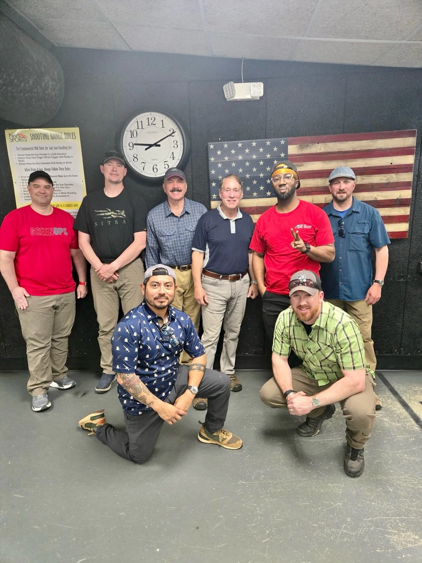 📍Fairfax, VA 
Defensive Pistol I Clinic in the books 🇺🇸 As full as it gets for this one, and a solid group on the line. 

These clinics are short and quick, but everyone stayed with it, worked through the reps, and kept things consistent the whole