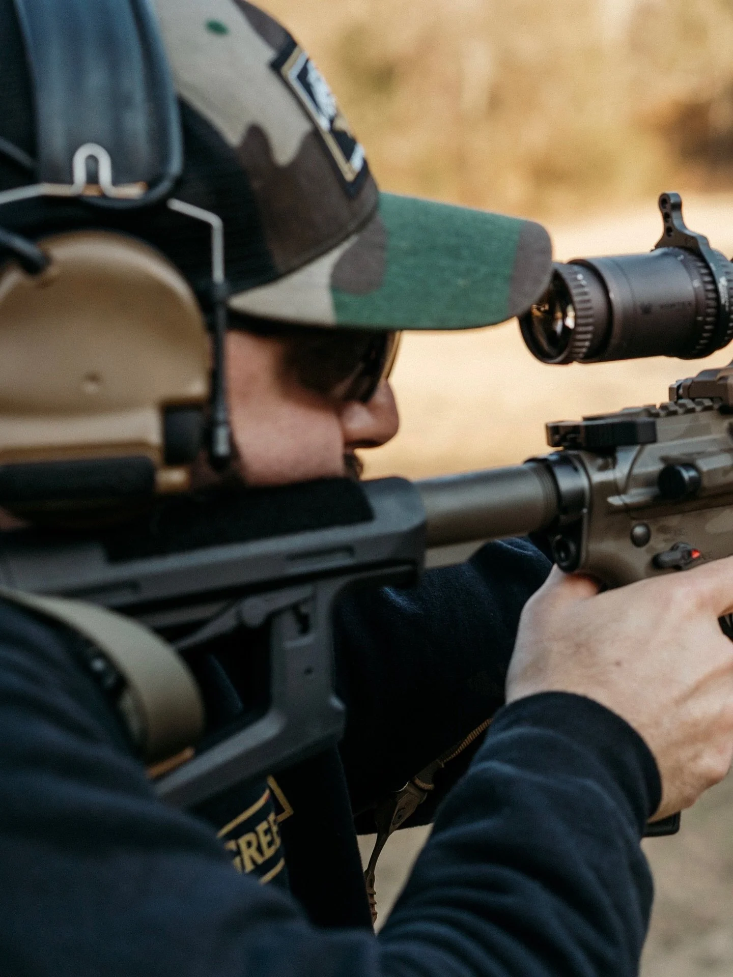 @sonsoflibertygw MK1 Zeroed, confirmed &amp; ready for the weekend 

Two days of pistol/carbine work.  LET&rsquo;S GO!! 🔥

📸 @7ames7ee 🔥

#SOLGW #MK1 #GreenOps #Weekendvibes #556