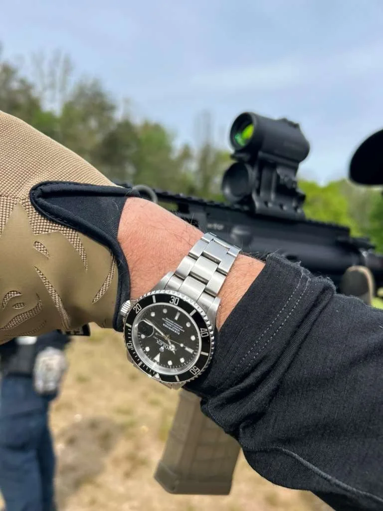 Precision on and off the line.
@rolex &times; Green Ops @seikoluxeusa

Culpeper, VA 📍

DC2 rolling&mdash;good reps, solid crew, putting in the work.

Instructors running @sonsoflibertygw rifles, @griffin_armament cans, and @aimpointusa optics&mdash;