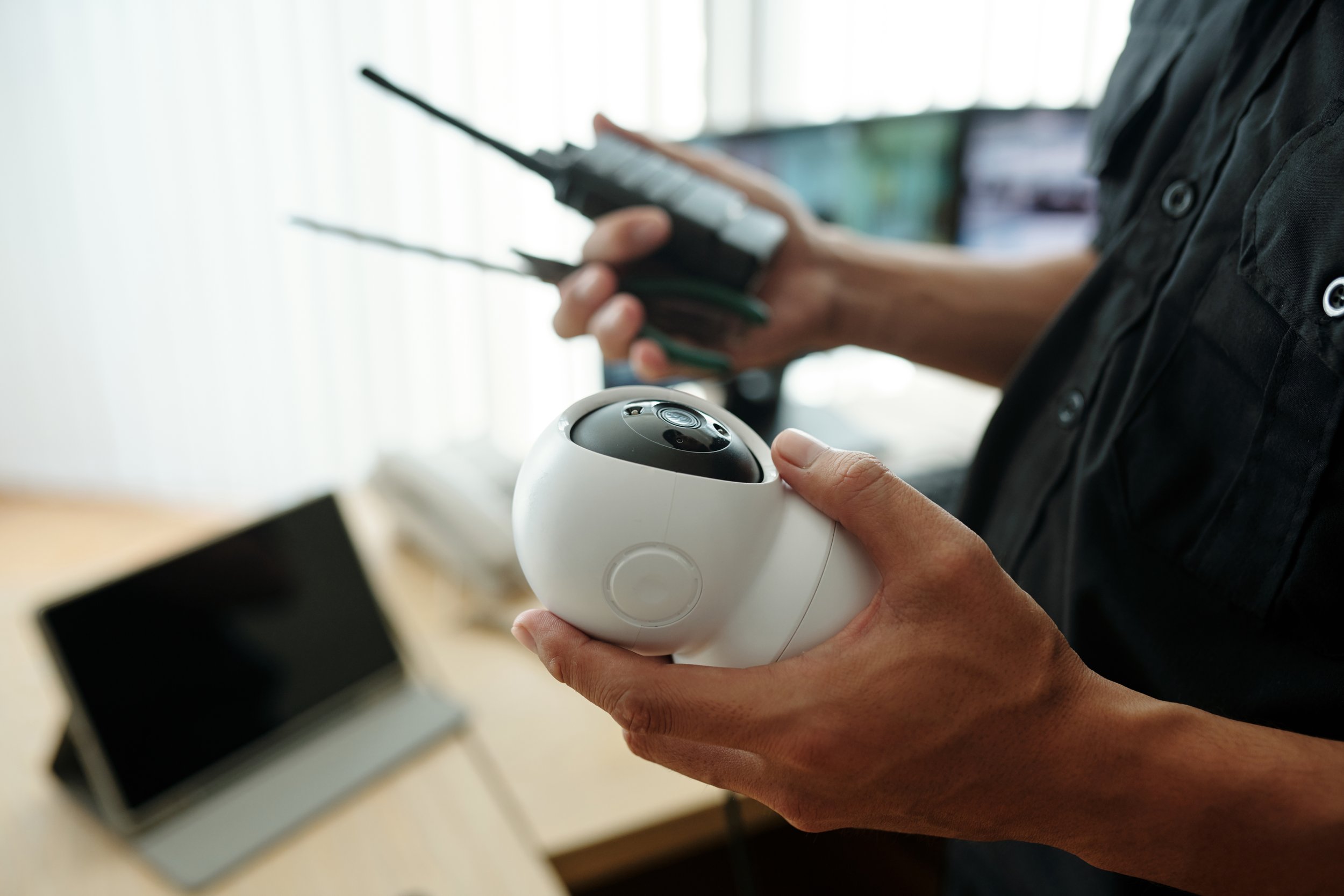 What to Look for When Choosing a Nashville Security Company