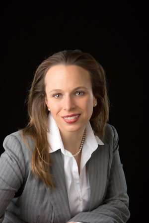 HeadShot_Web_Color.png