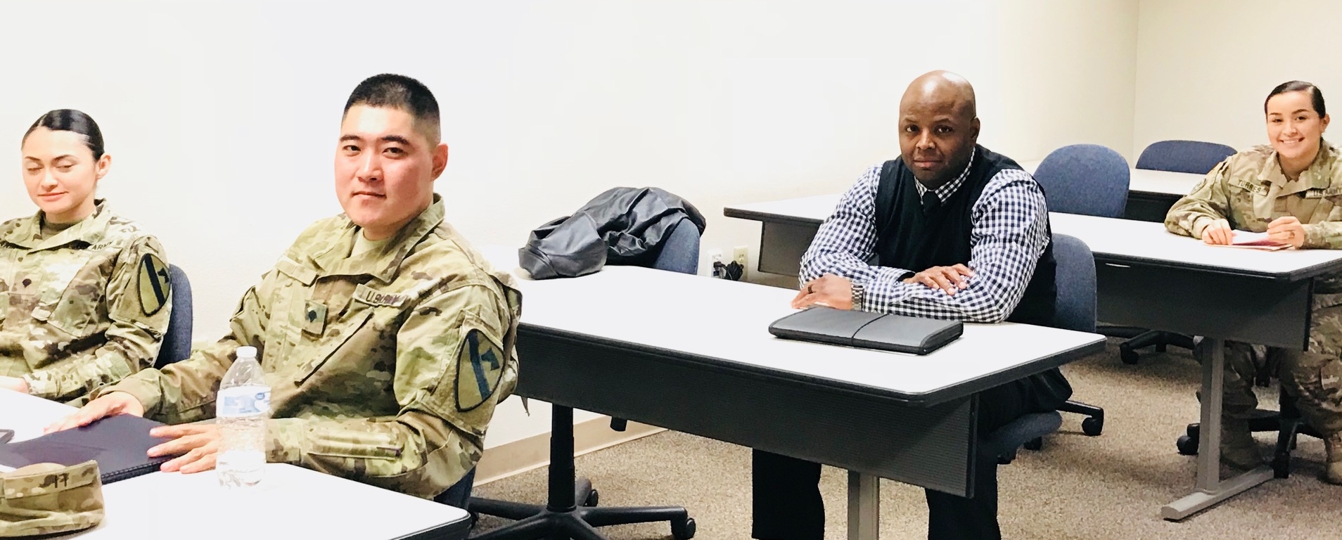 vets at table.jpg