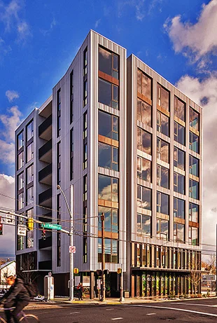 Upon completion at eight stories, Carbon 12 was the tallest CLT mass timber building in the United States. (Andrew Pogue)