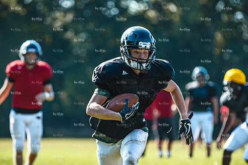 MHSFB19 Hastings Day 2-8_500pxwm.jpg