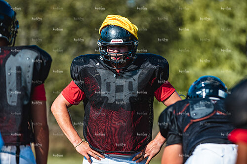 MHSFB19 Hastings Day 2-17_500pxwm.jpg