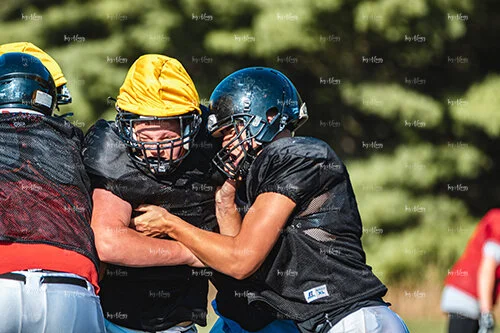 MHSFB19 Hastings Day 2-31_500pxwm.jpg