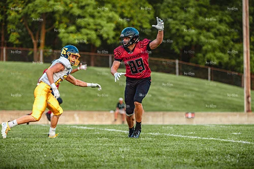 MHSFB19 Hastings Gameday-20_500pxwm.jpg