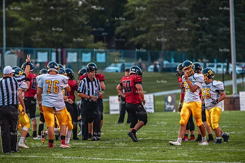 MHSFB19 Hastings Gameday-24_500pxwm.jpg