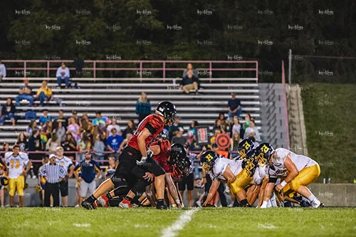 MHSFB19 Hastings Gameday-92_500pxwm.jpg