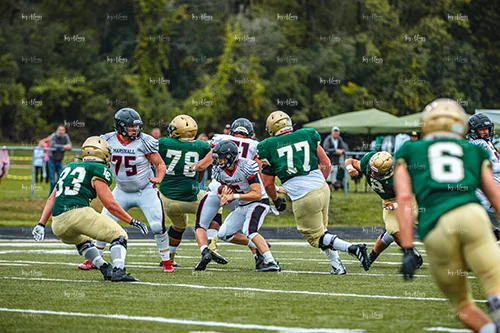 MHSFB19 Lumen Christi Gameday-17_500pxwm.jpg