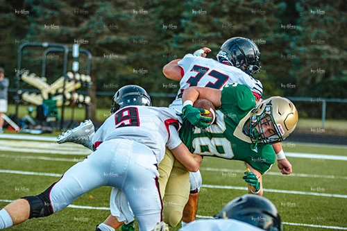 MHSFB19 Lumen Christi Gameday-43_500pxwm.jpg