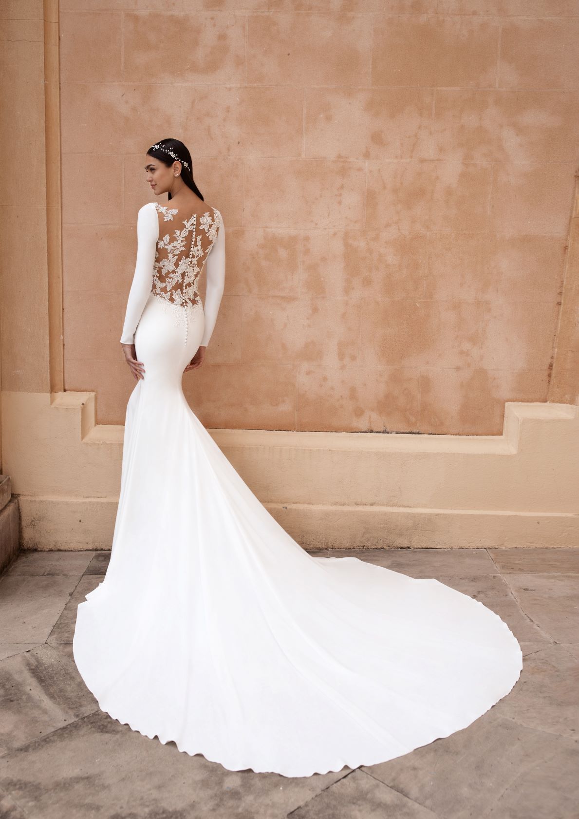 Alauda - back