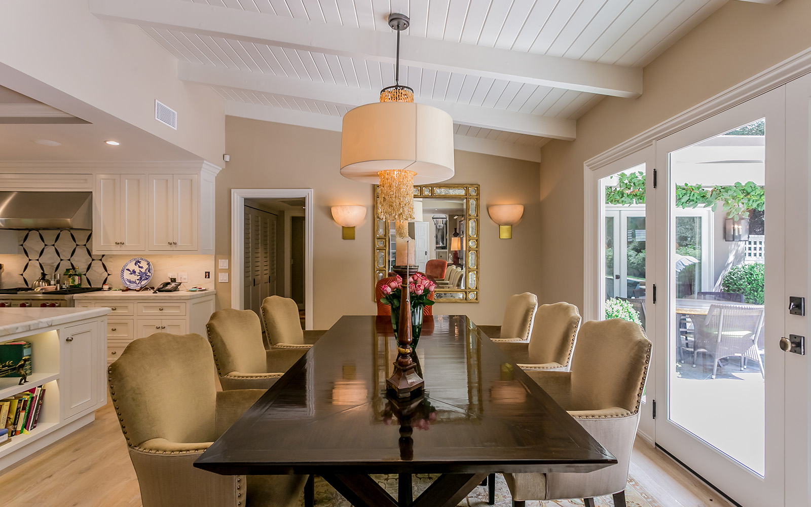 2552BenedictCanyonDr_ZG_7.jpg