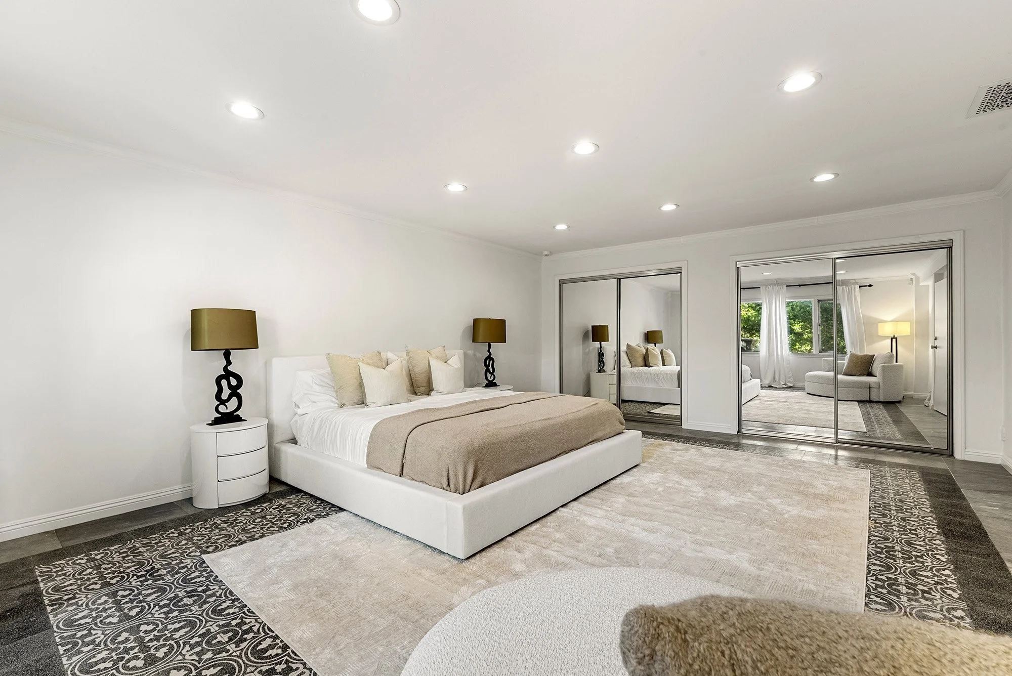 905 Hartford 10.jpg