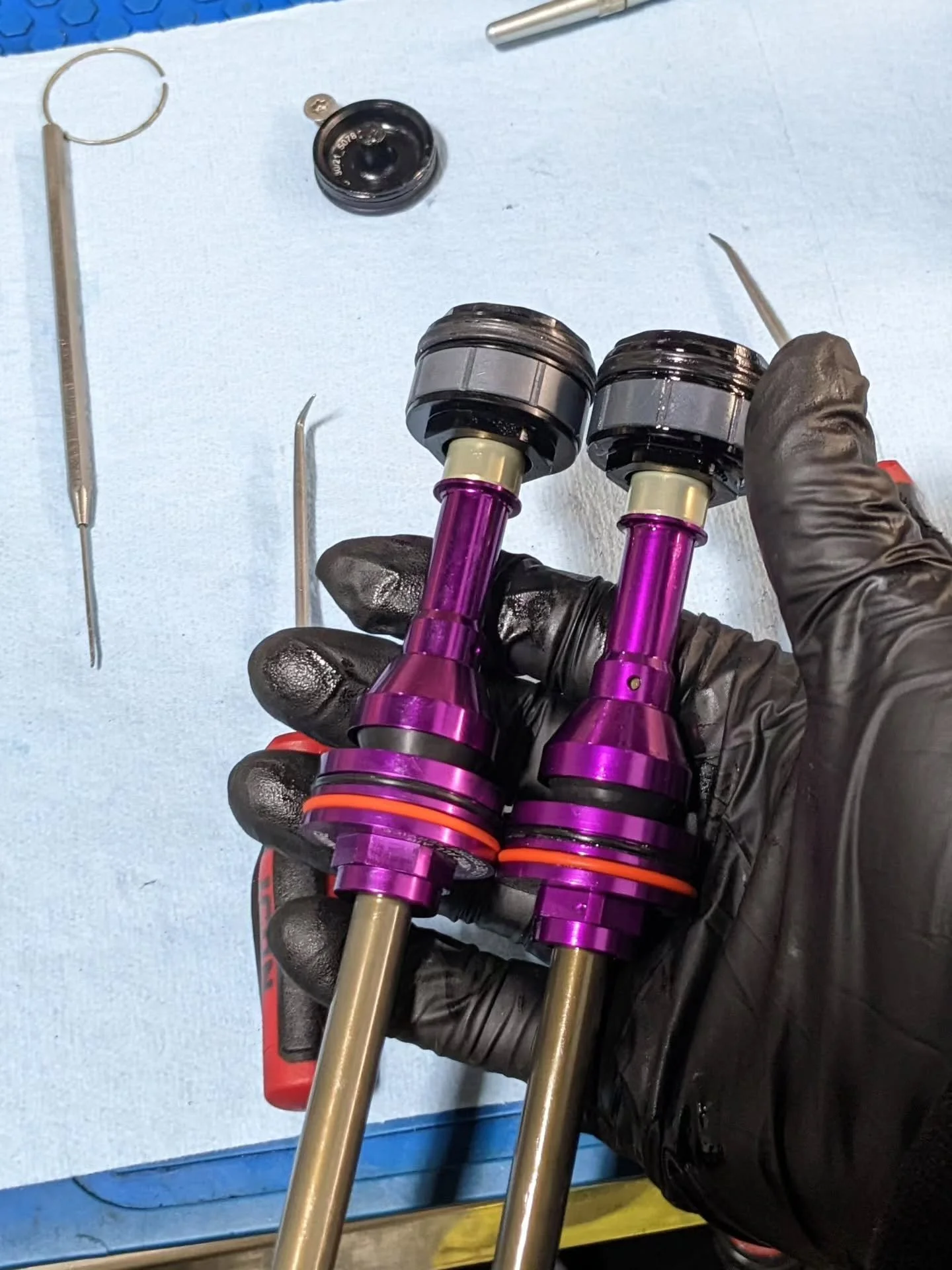 Podium travel change ⬆️

#fox #podium #suspension #mtb #speedshop