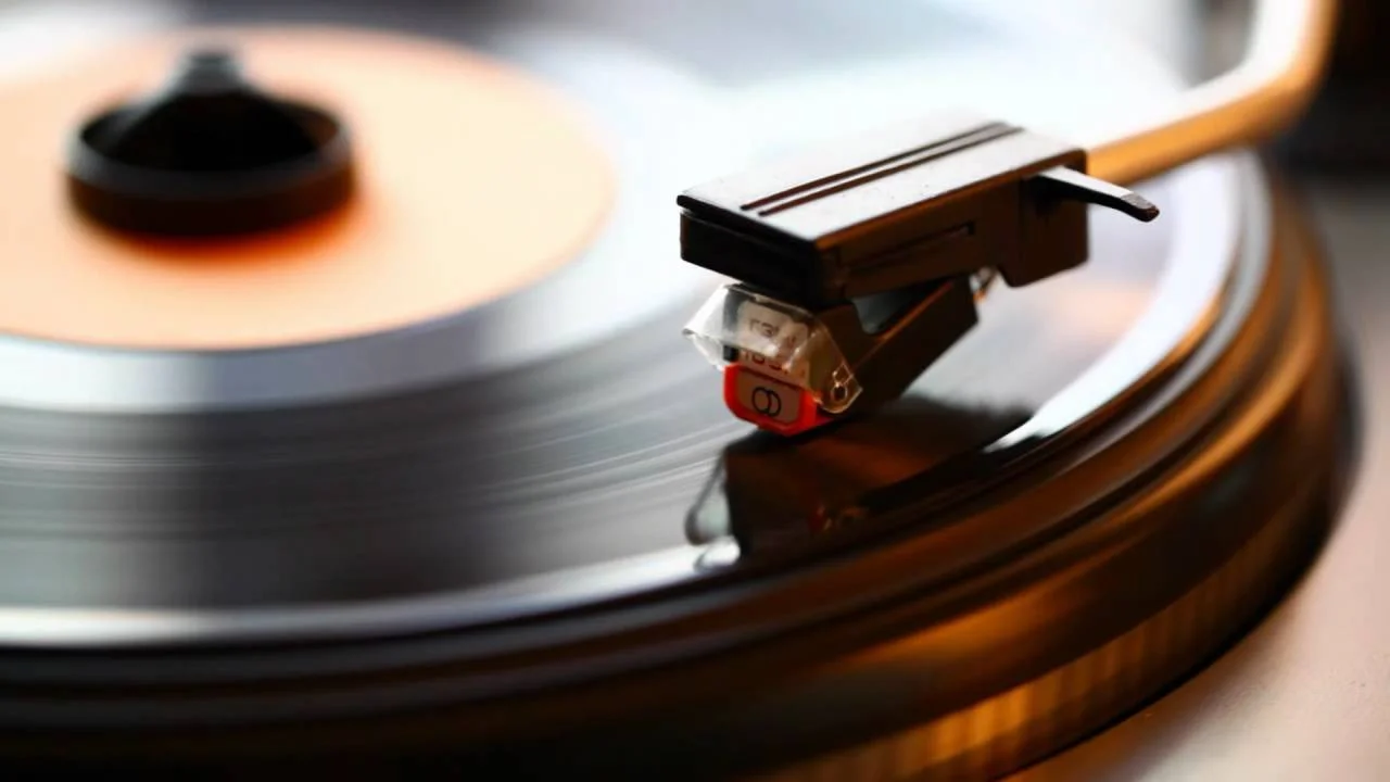 Bring your own Vinyl