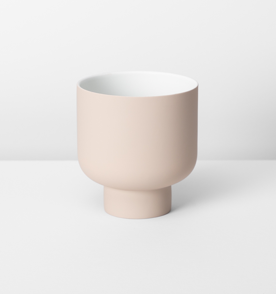 fergus_planter_small_nude_dafersnu_web.jpg