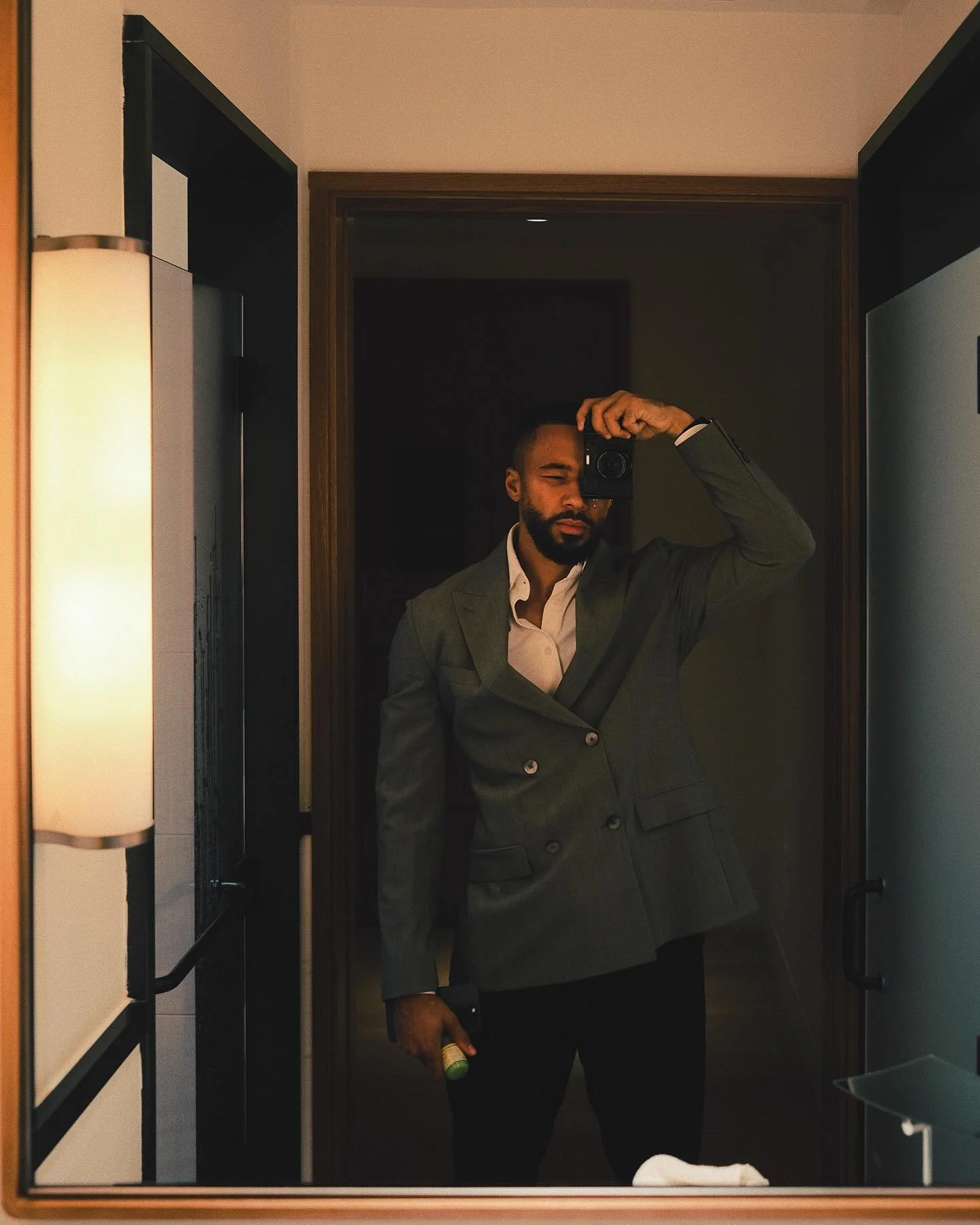 Invited to NYC to speak with people in industries across the world. Still at the highest level there&rsquo;s wisdom to gain from others who operate in entirely different sectors. 
Some time to wonder NY and Philadelphia in my rental pickup truck. 
To