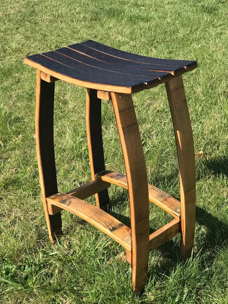 stool2.JPG