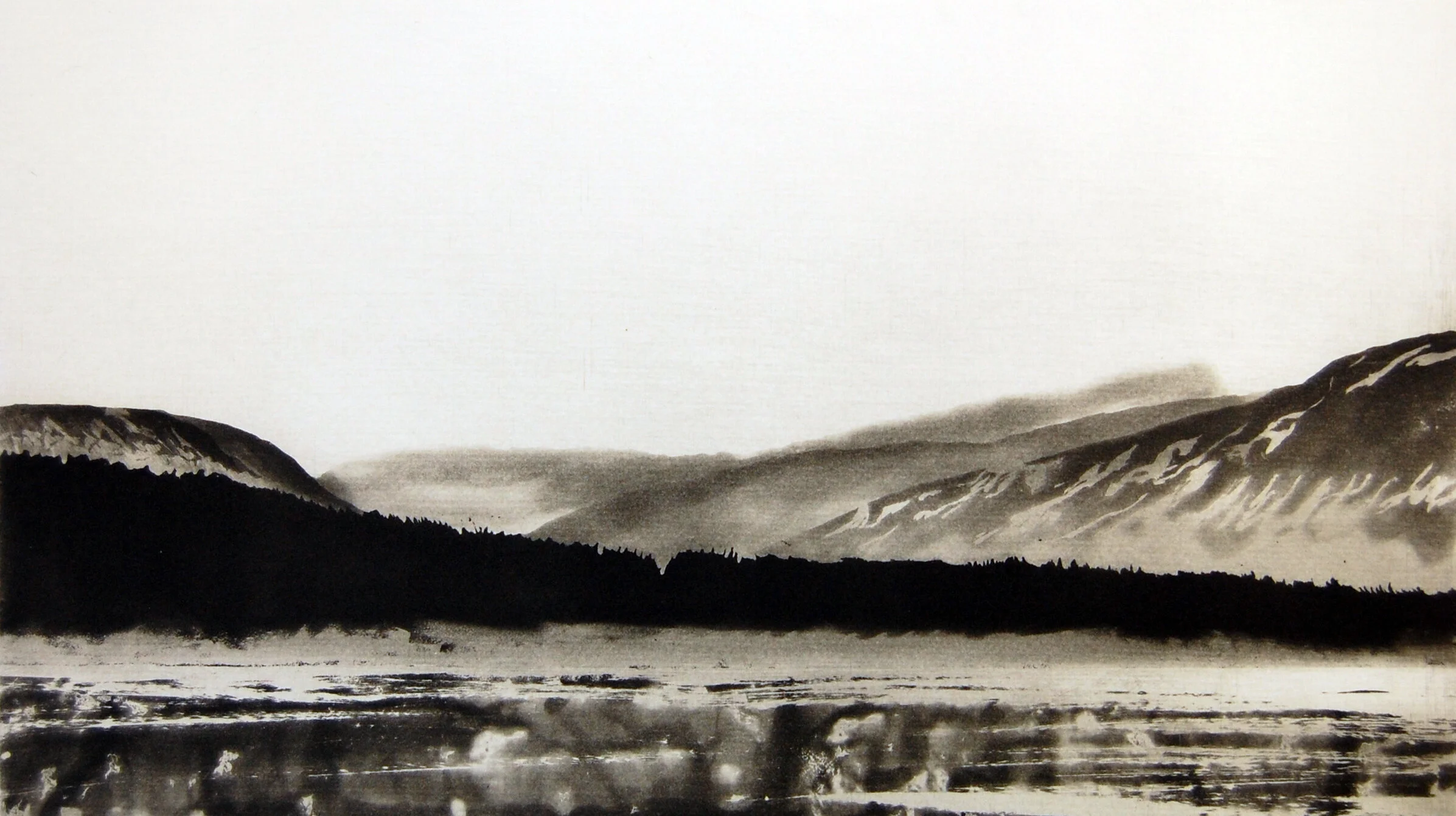Clatteringshaws Loch.jpg