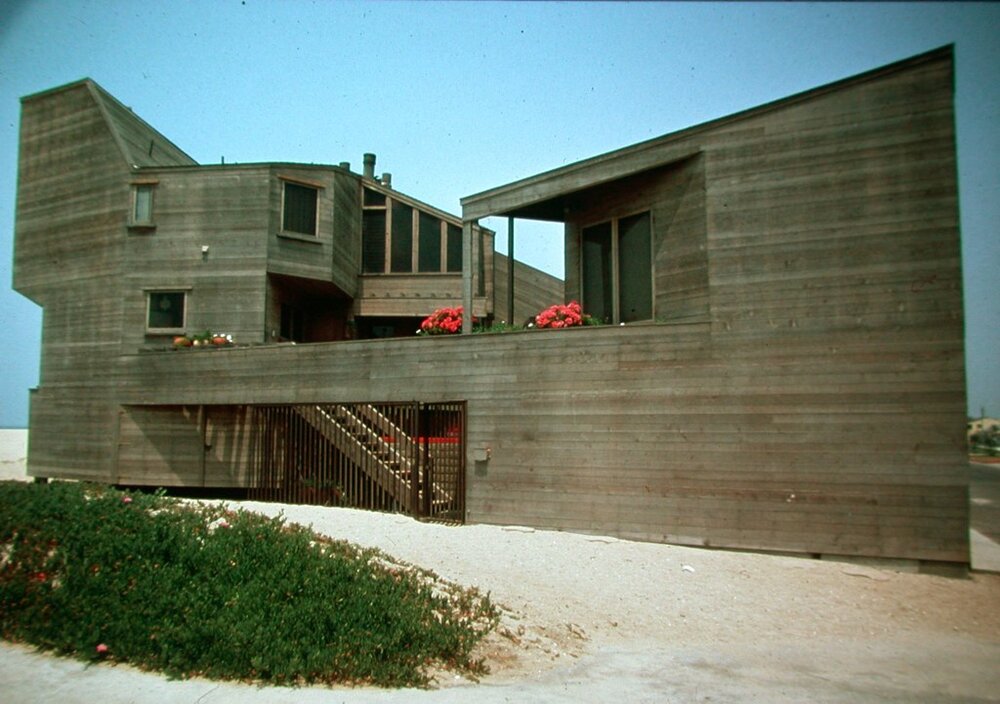 Fig. 9 - Perrin residence, Sunset Beach, 1973