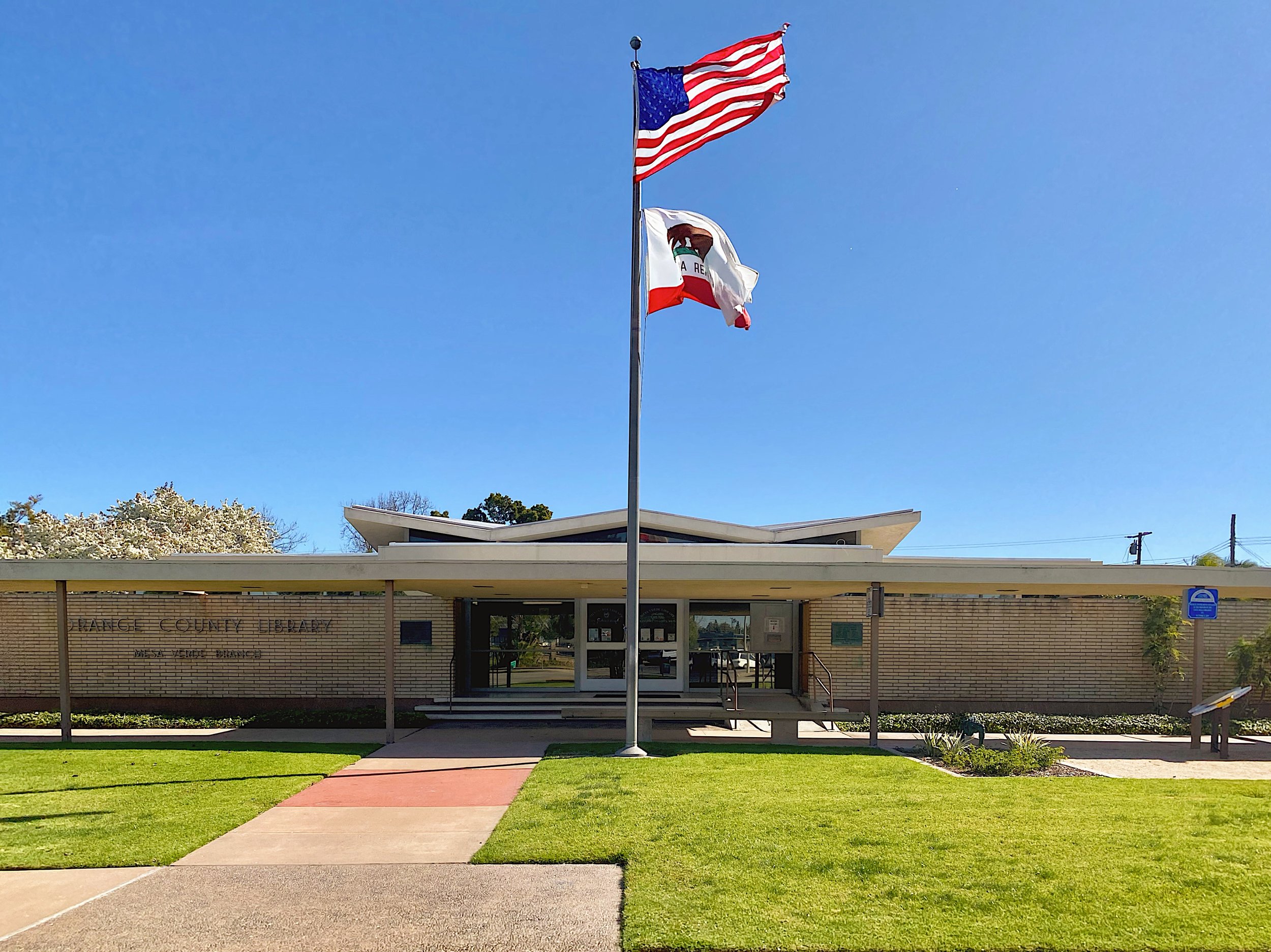 Costa Mesa Library- Mesa Verde branch