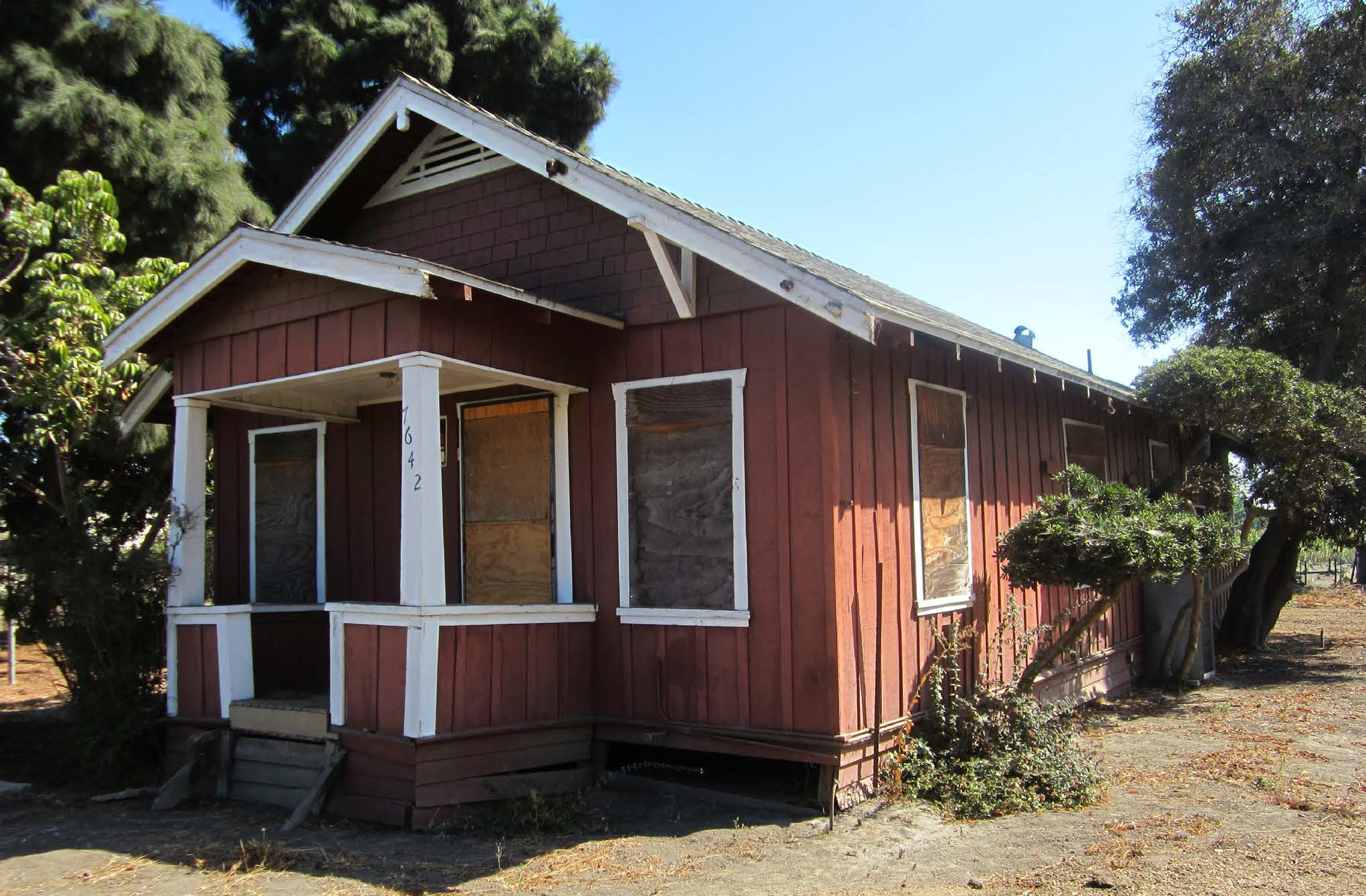 Fig. 12  Charles and Yukiko Furuta house (1912). Warner-Nichols Project DEIR, 2012.