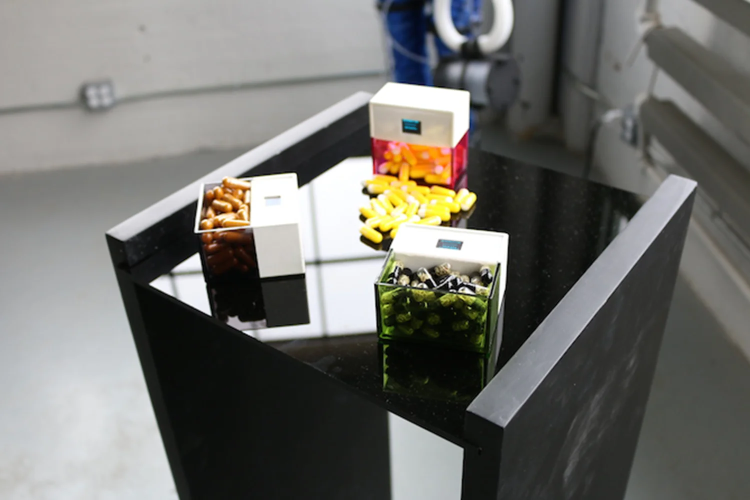Lab-Artist-Iyapo-Exhibition-web.jpg